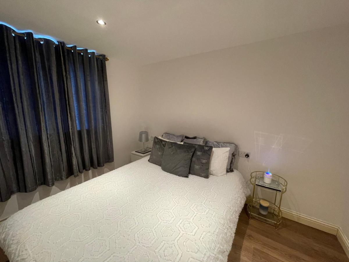 Edinburgh Apartment Br ภายนอก รูปภาพ